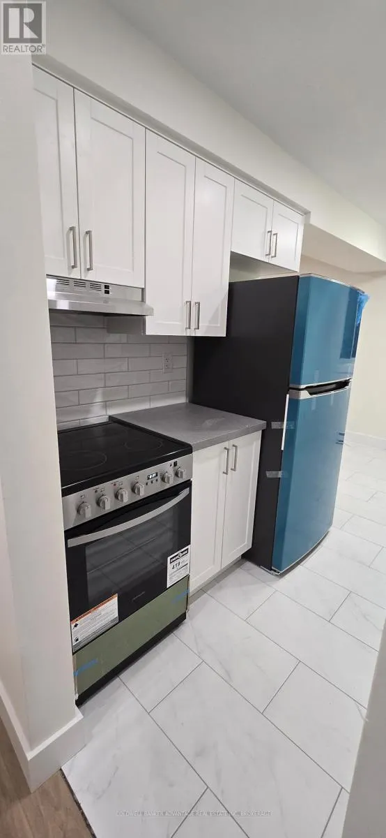 6 - 136 WILTON AVENUE, #6