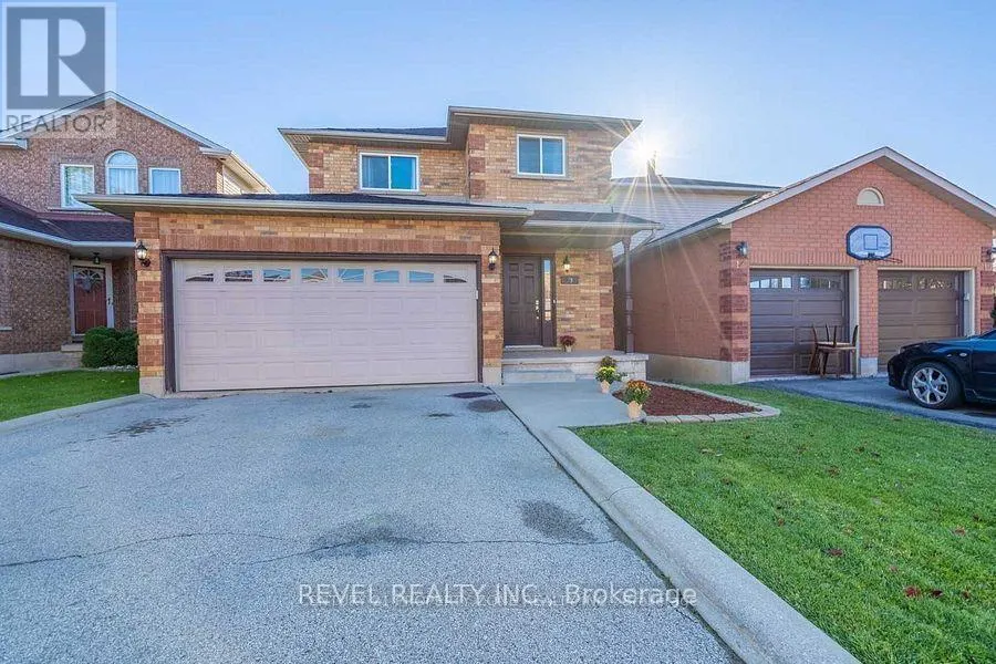 79 LYNNETTE DRIVE
