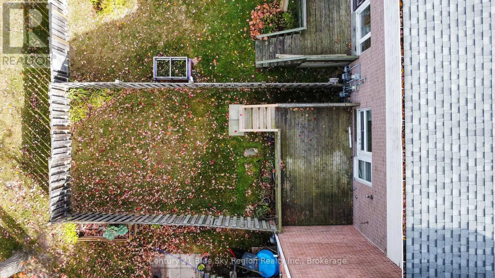 24 - 644 LAKESHORE DRIVE, #24