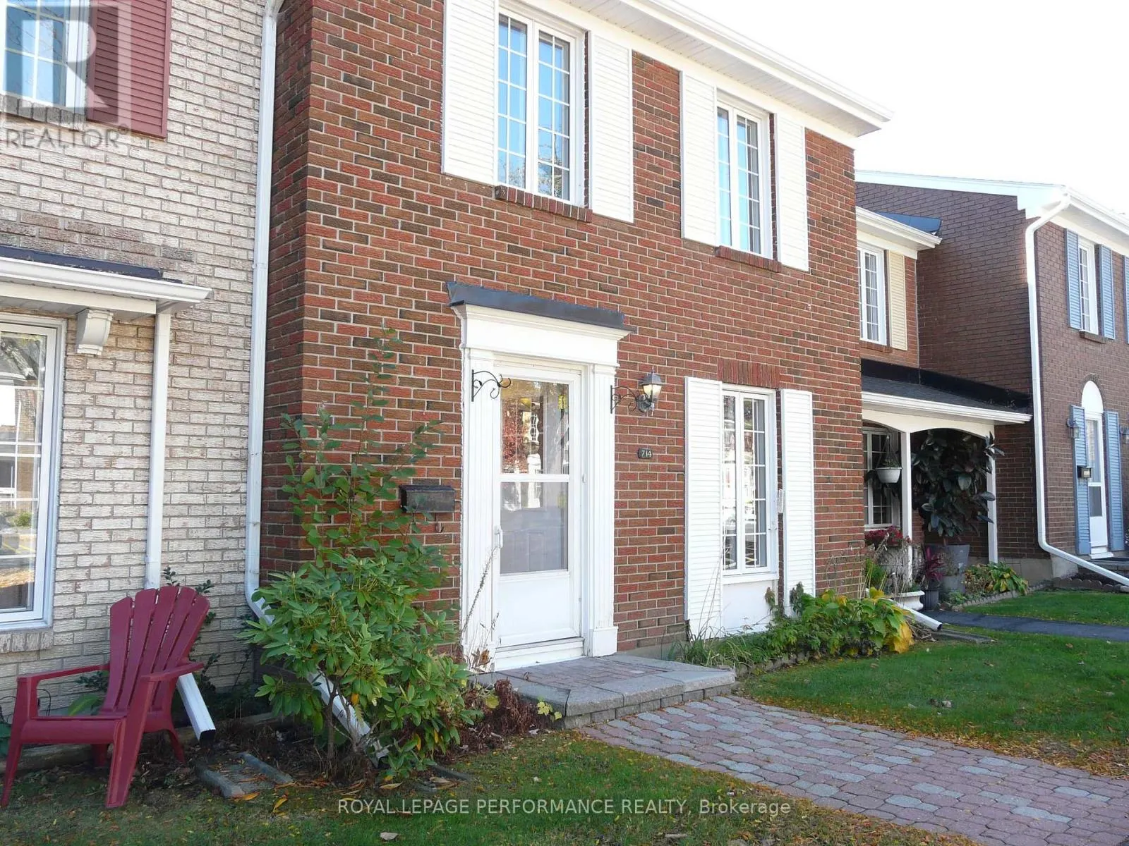 714 SHEFFORD COURT