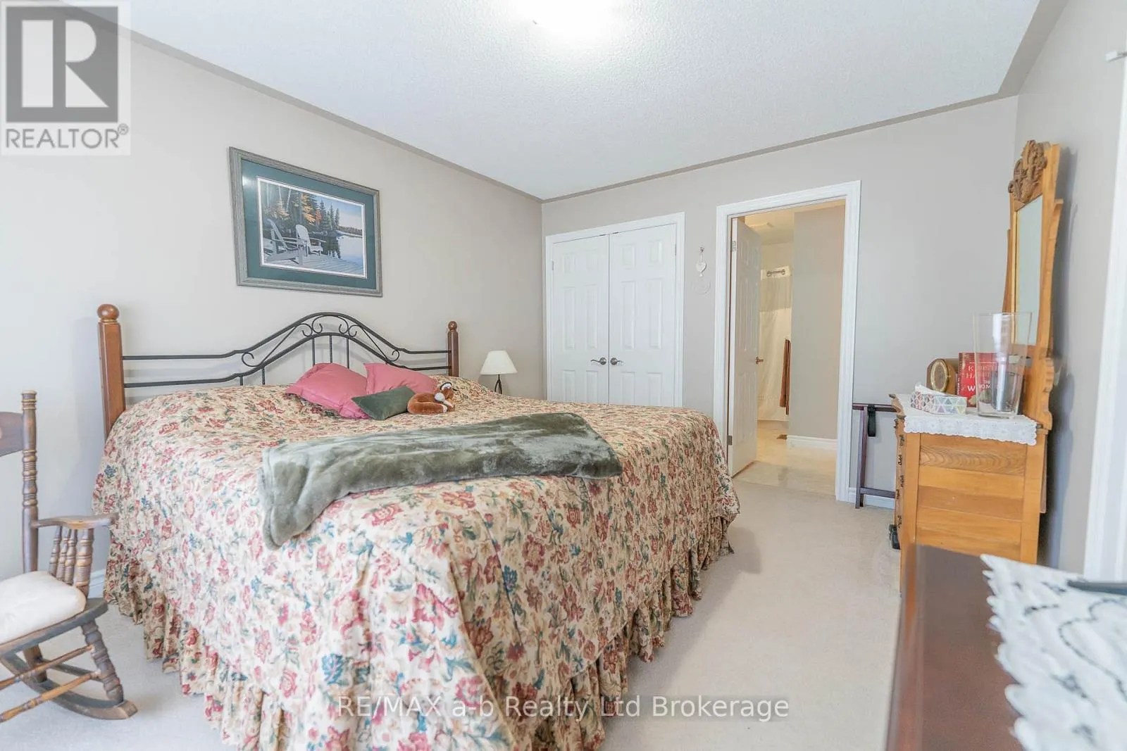 23 ARMSTRONG DRIVE