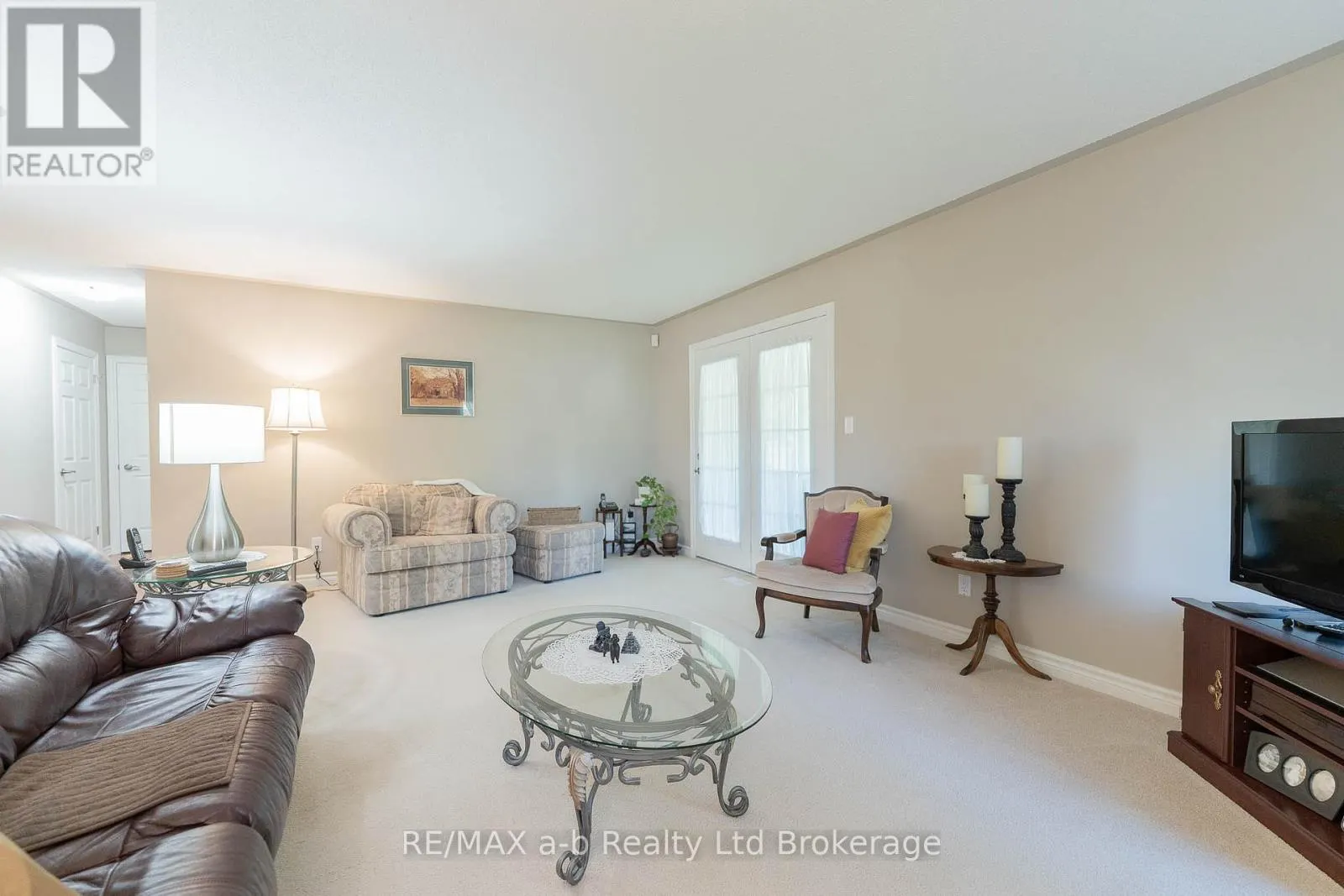23 ARMSTRONG DRIVE