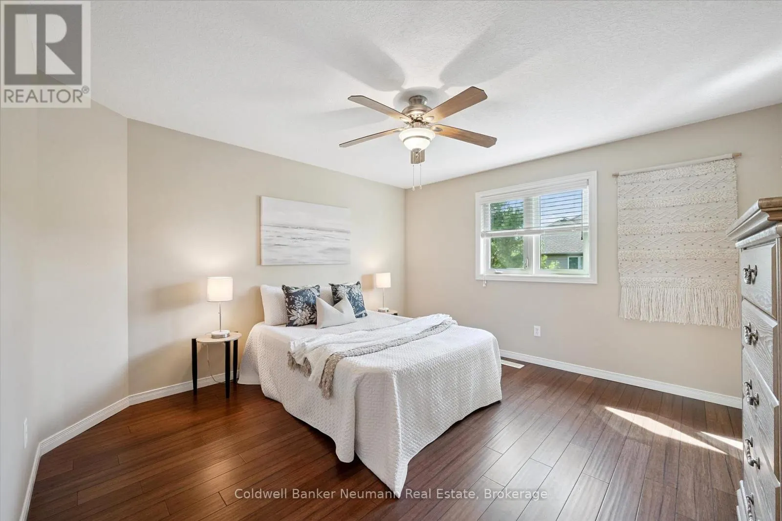 5 - 255 SUMMERFIELD DRIVE, #5