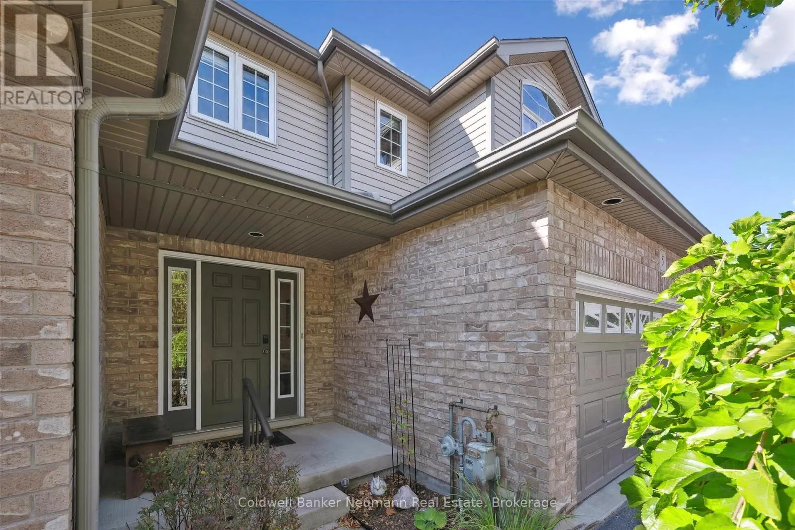 5 - 255 SUMMERFIELD DRIVE, #5