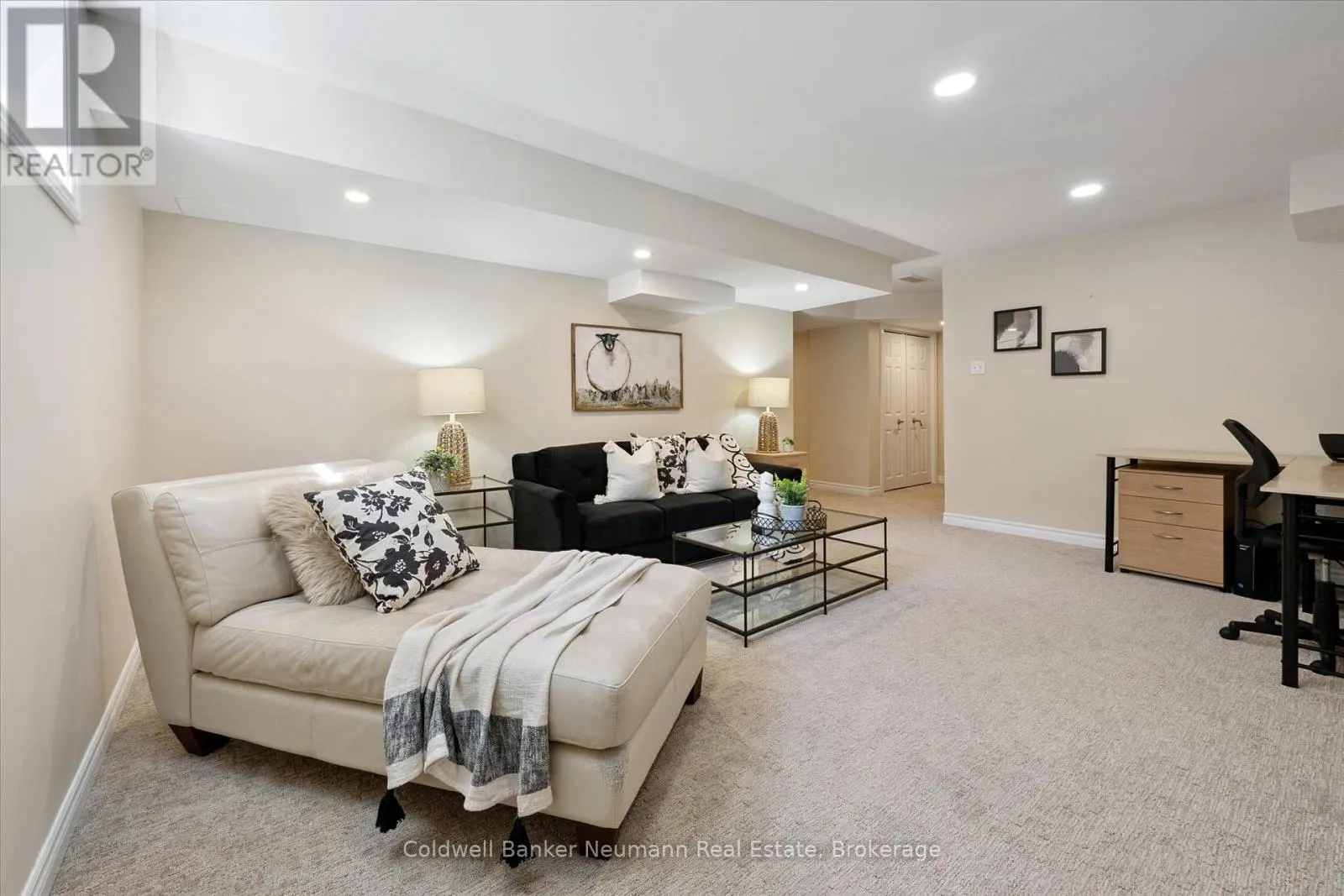 5 - 255 SUMMERFIELD DRIVE, #5
