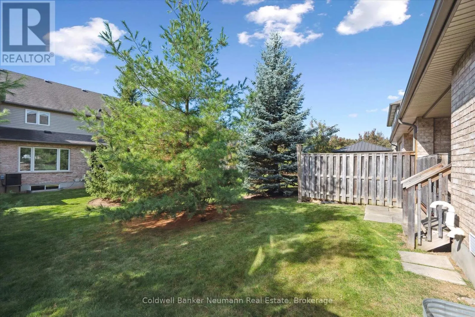 5 - 255 SUMMERFIELD DRIVE, #5