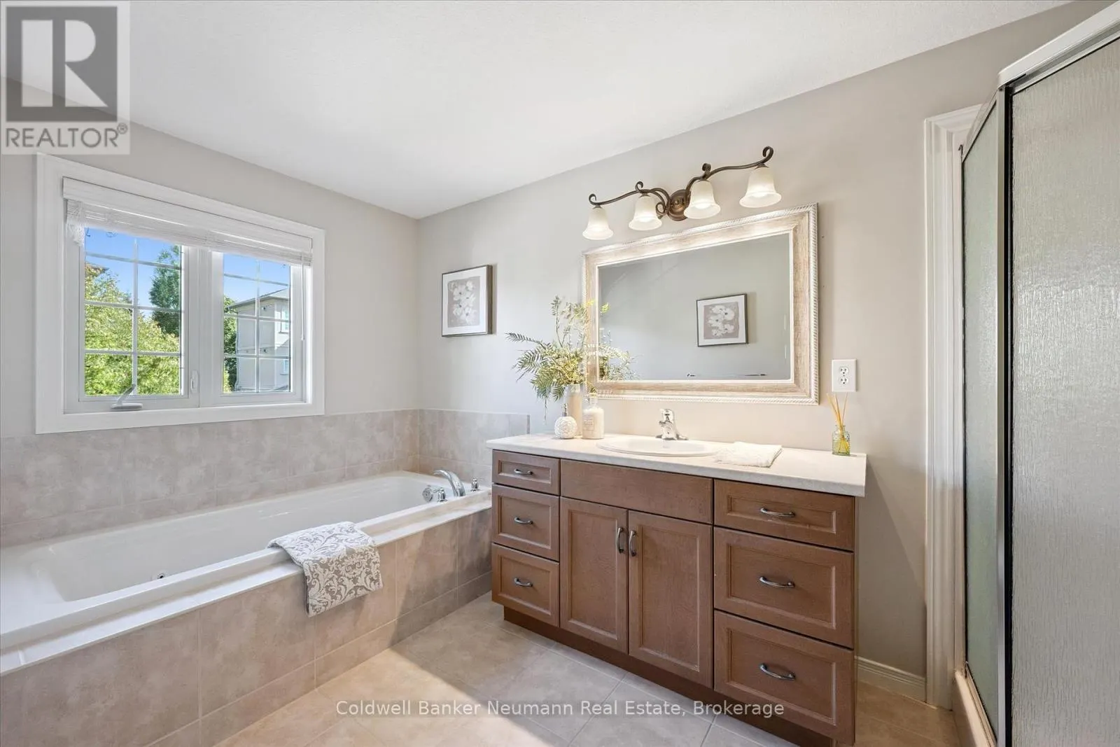 5 - 255 SUMMERFIELD DRIVE, #5