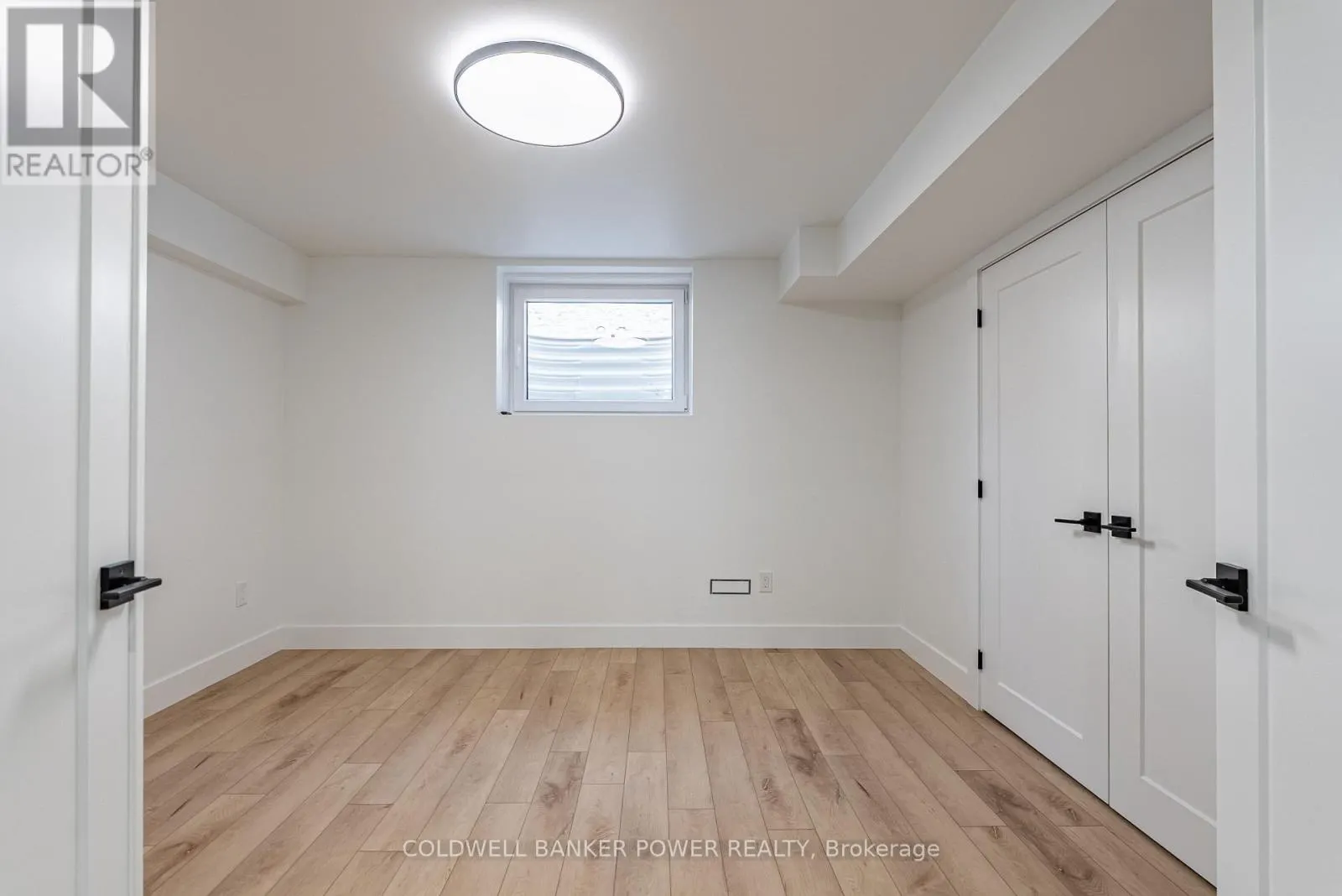 3513 GRAND OAK CROSS