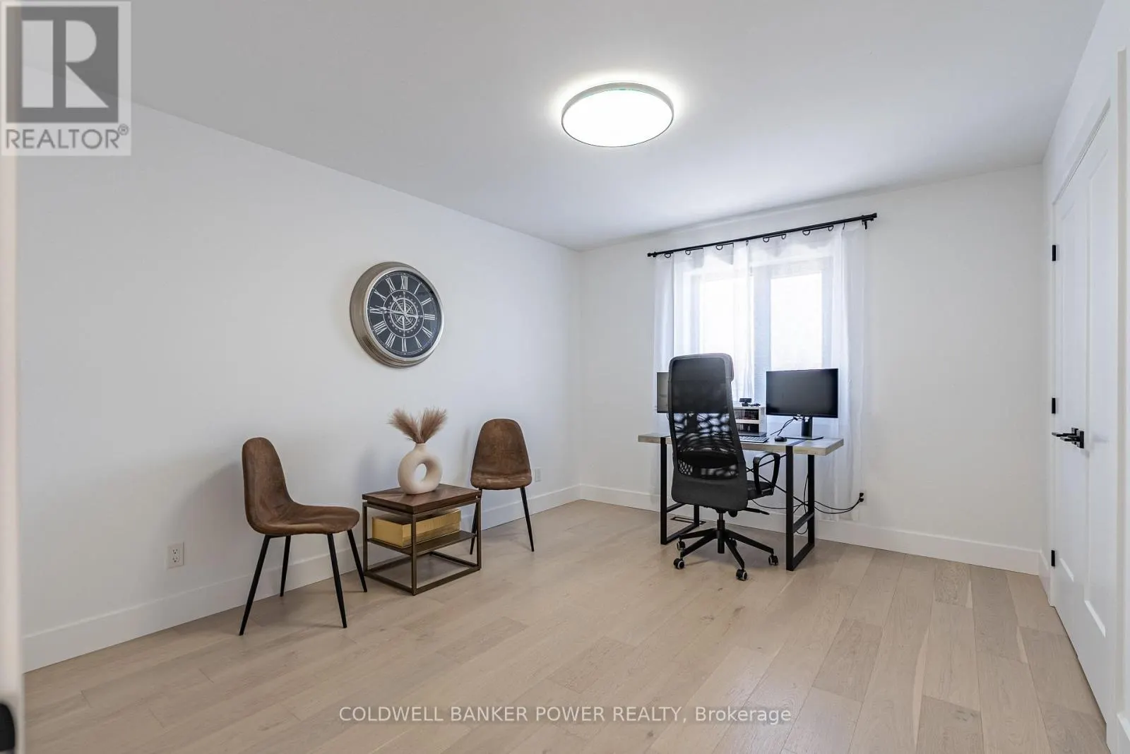 3513 GRAND OAK CROSS