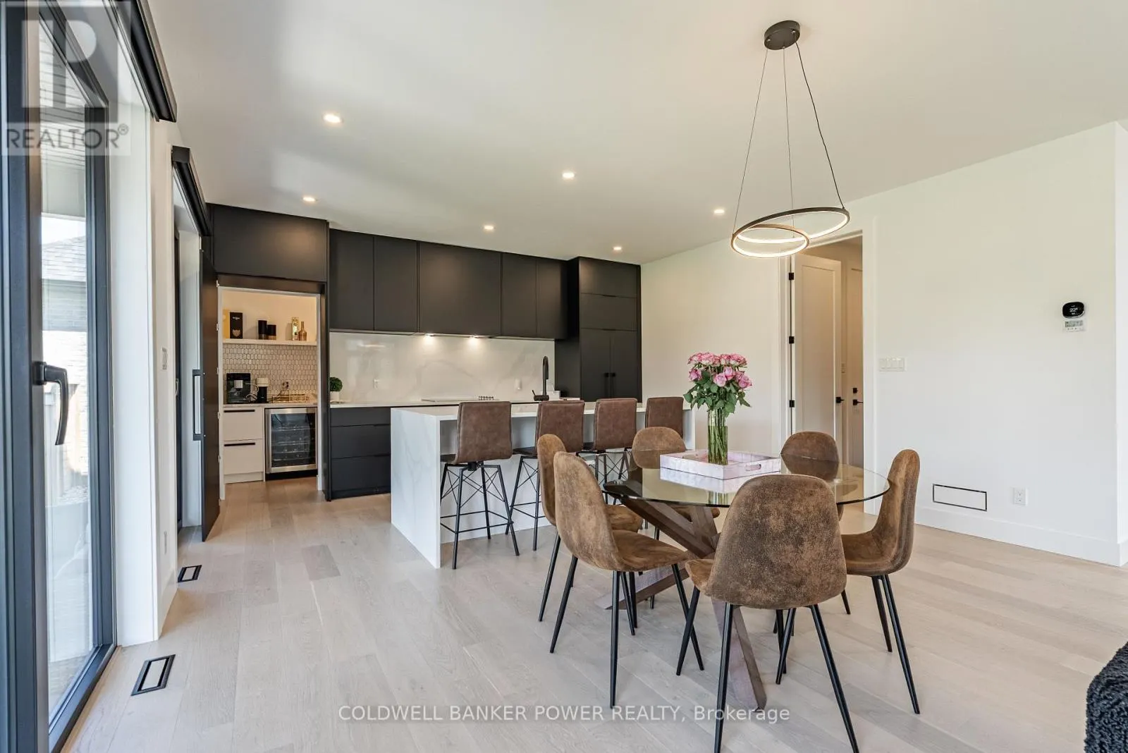 3513 GRAND OAK CROSS