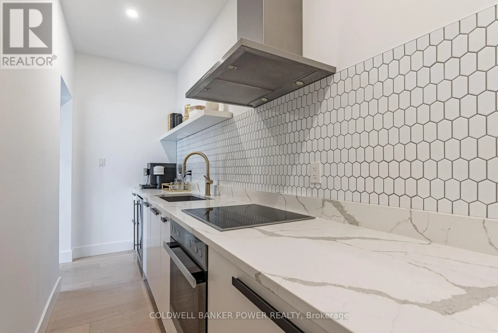 3513 GRAND OAK CROSS