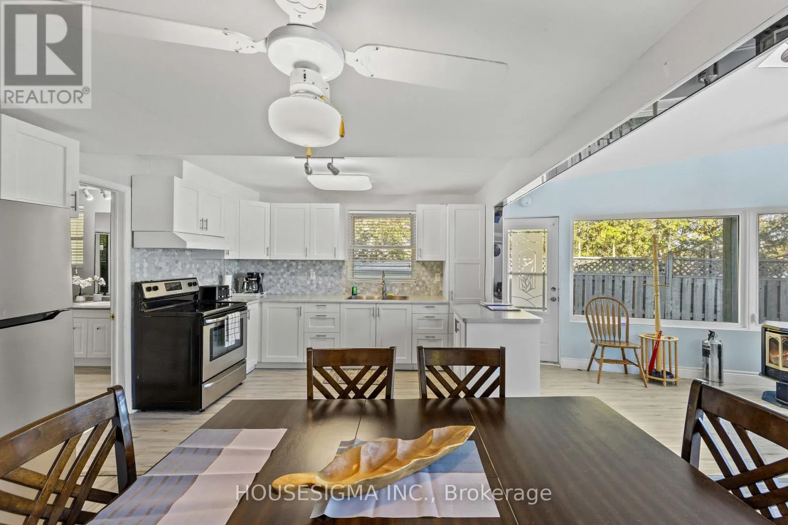 123 FELLS POINT ROAD