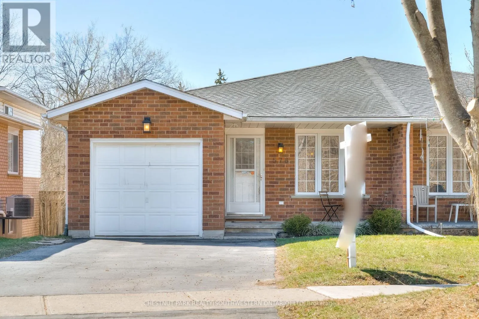 578 OLD HURON PLACE