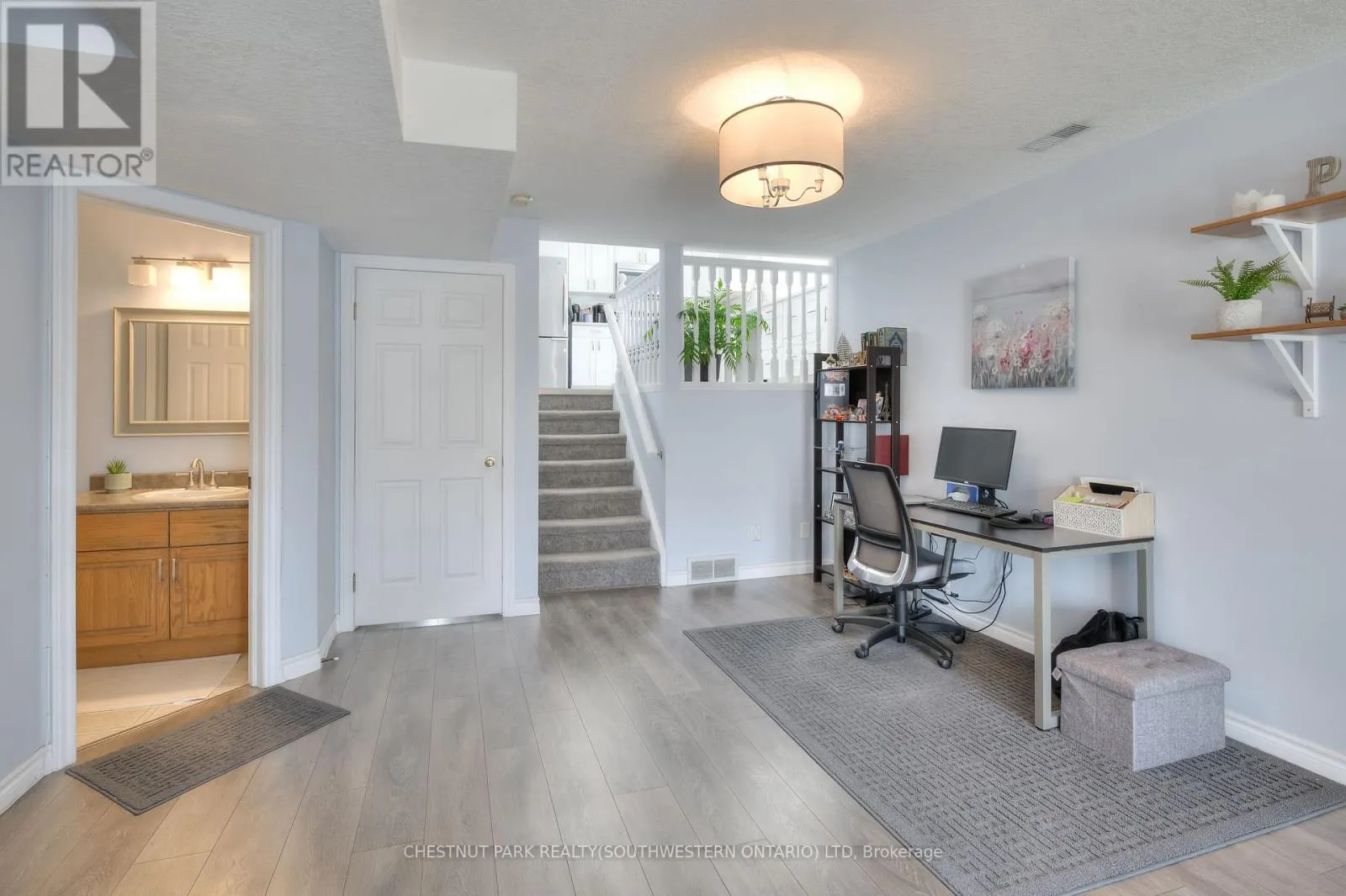 578 OLD HURON PLACE