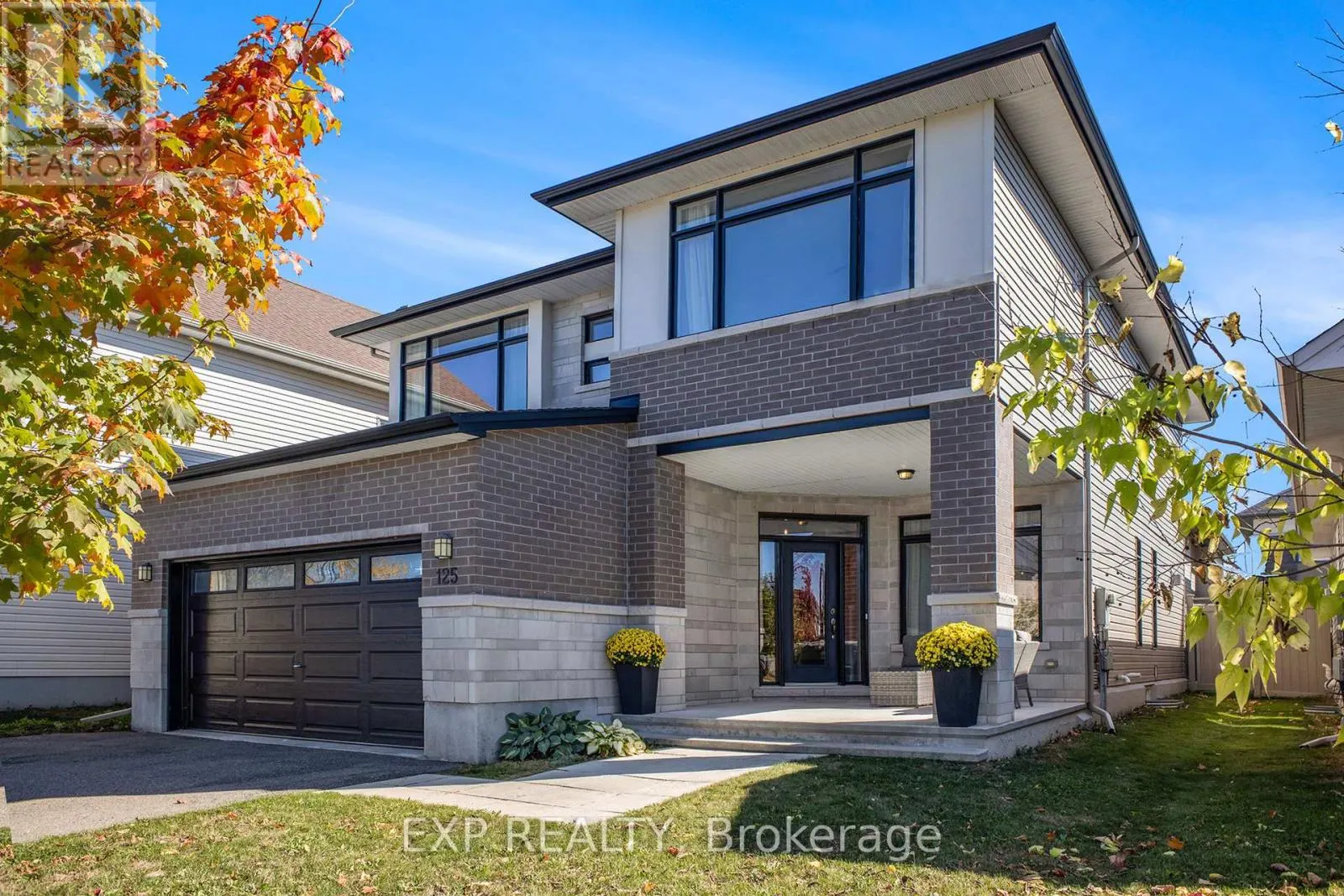 125 STONEMEADOW DRIVE