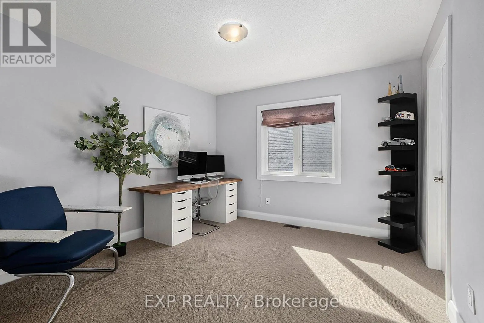 125 STONEMEADOW DRIVE