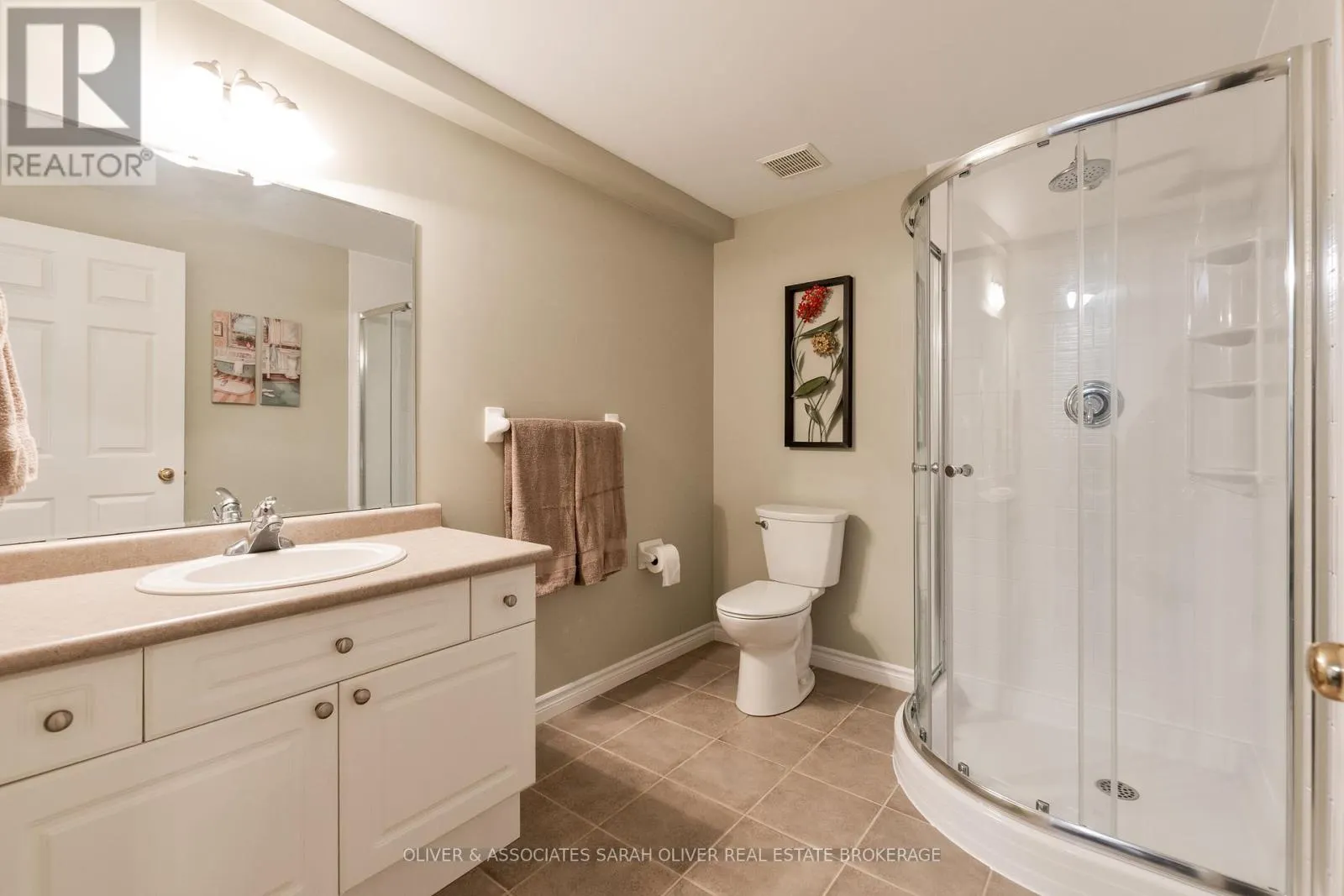 35 - 1241 BEAVERBROOK AVENUE, #35