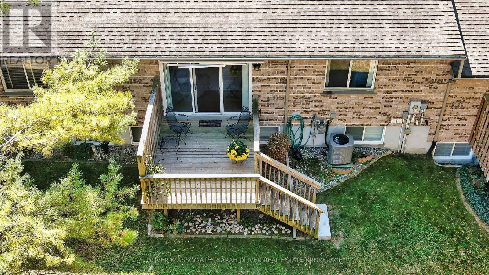 35 - 1241 BEAVERBROOK AVENUE, #35