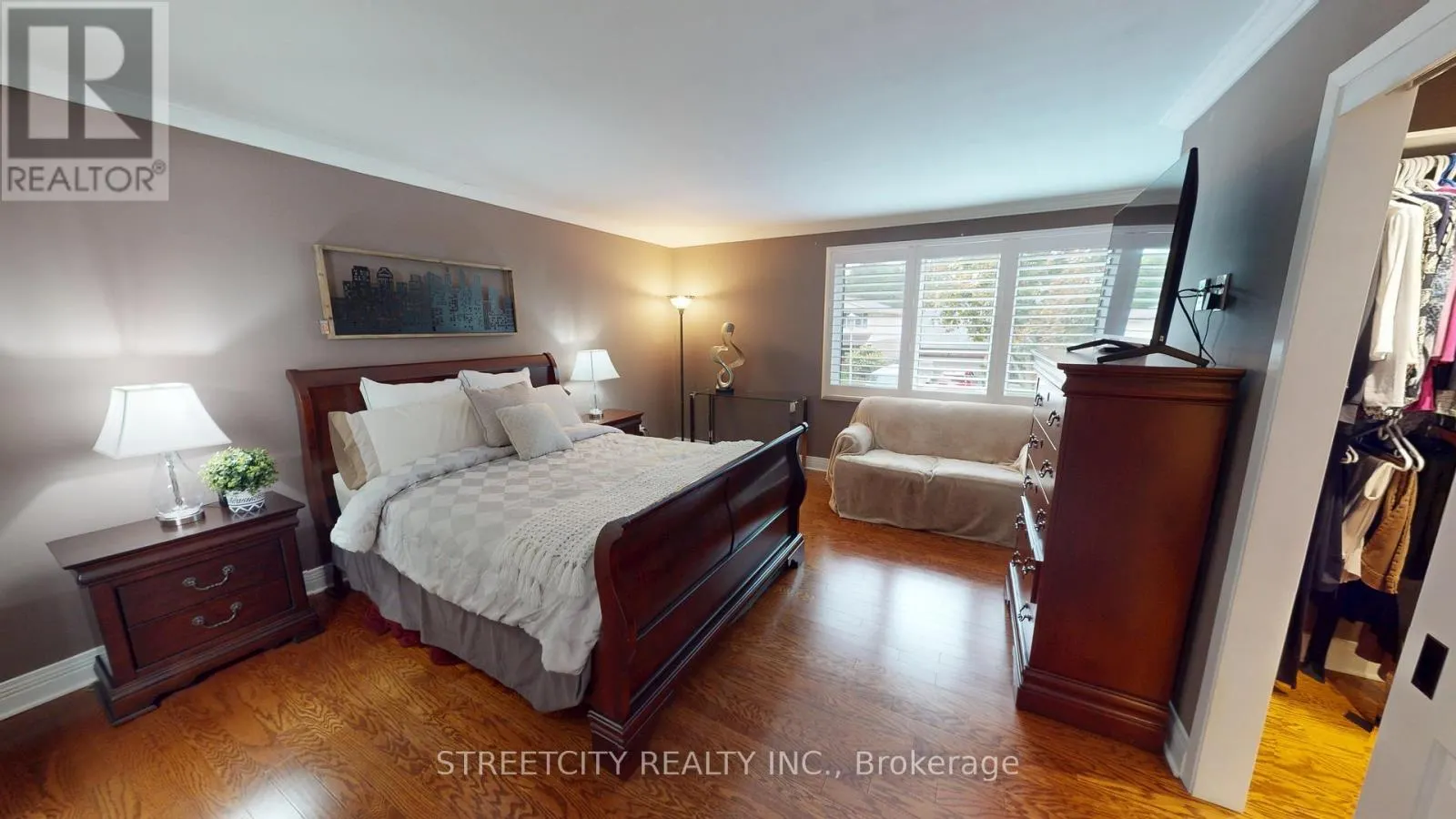 138 GUILDFORD CRESCENT