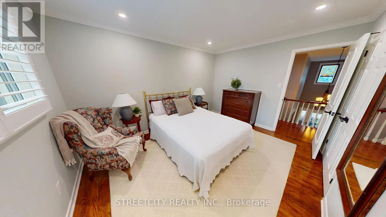 138 GUILDFORD CRESCENT