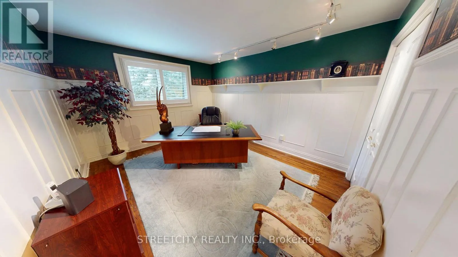 138 GUILDFORD CRESCENT