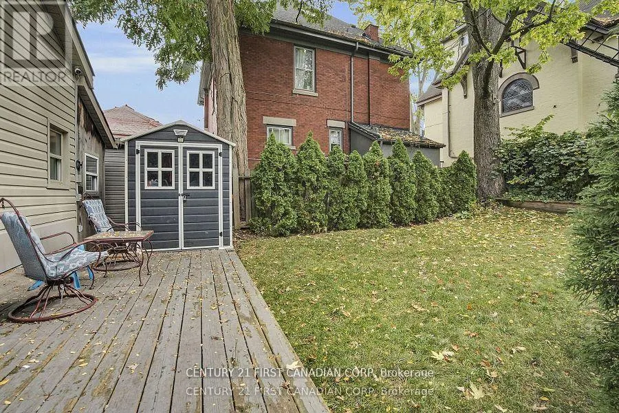 393 CENTRAL AVENUE
