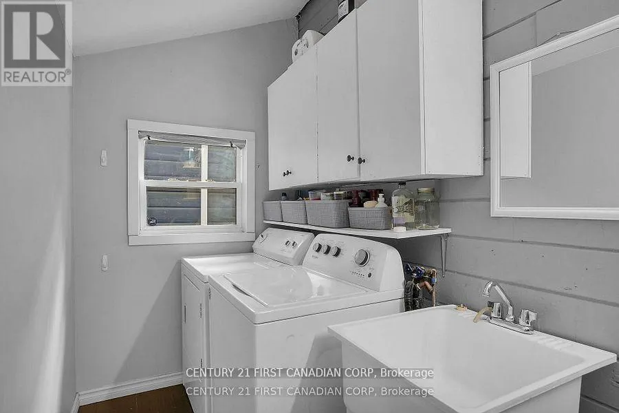393 CENTRAL AVENUE