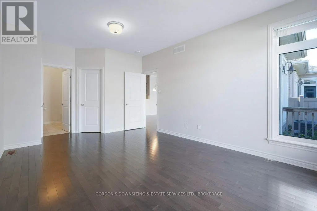281 BRAMBLING WAY
