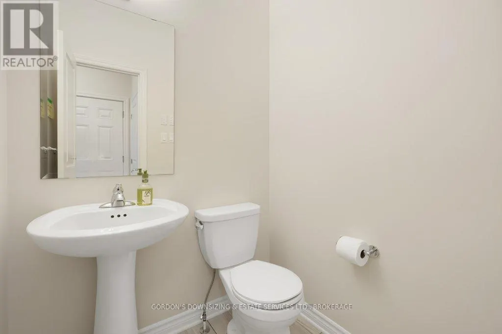281 BRAMBLING WAY