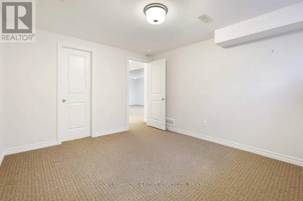281 BRAMBLING WAY
