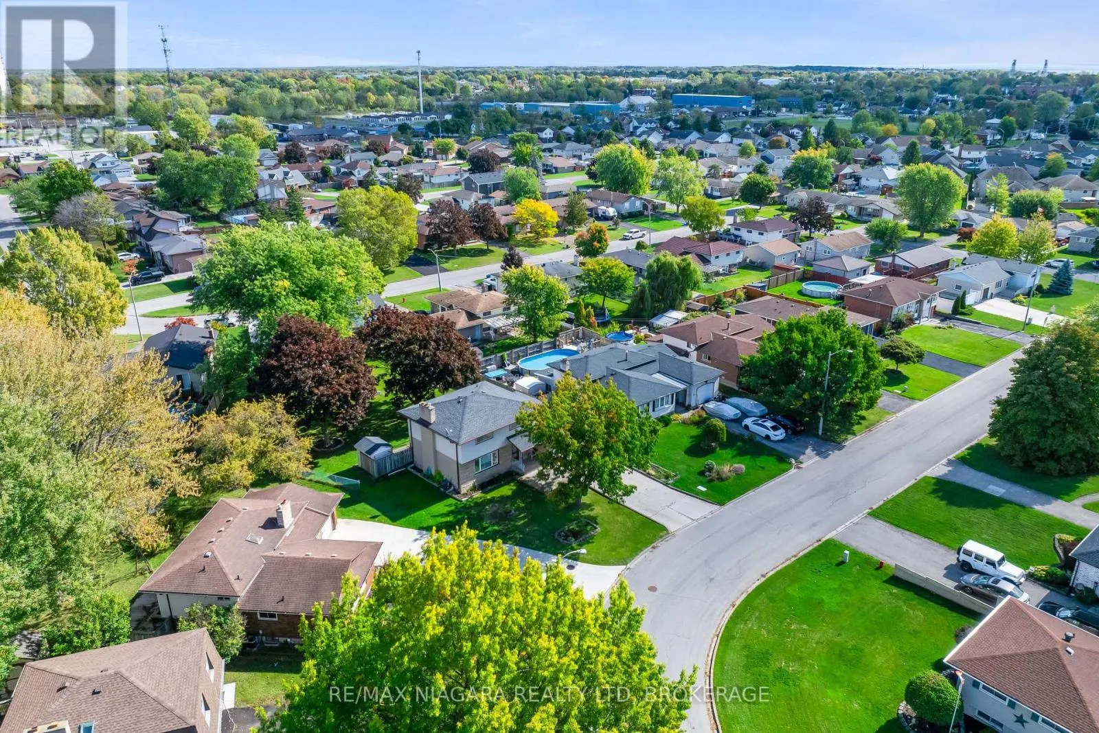 21 DONLEA DRIVE