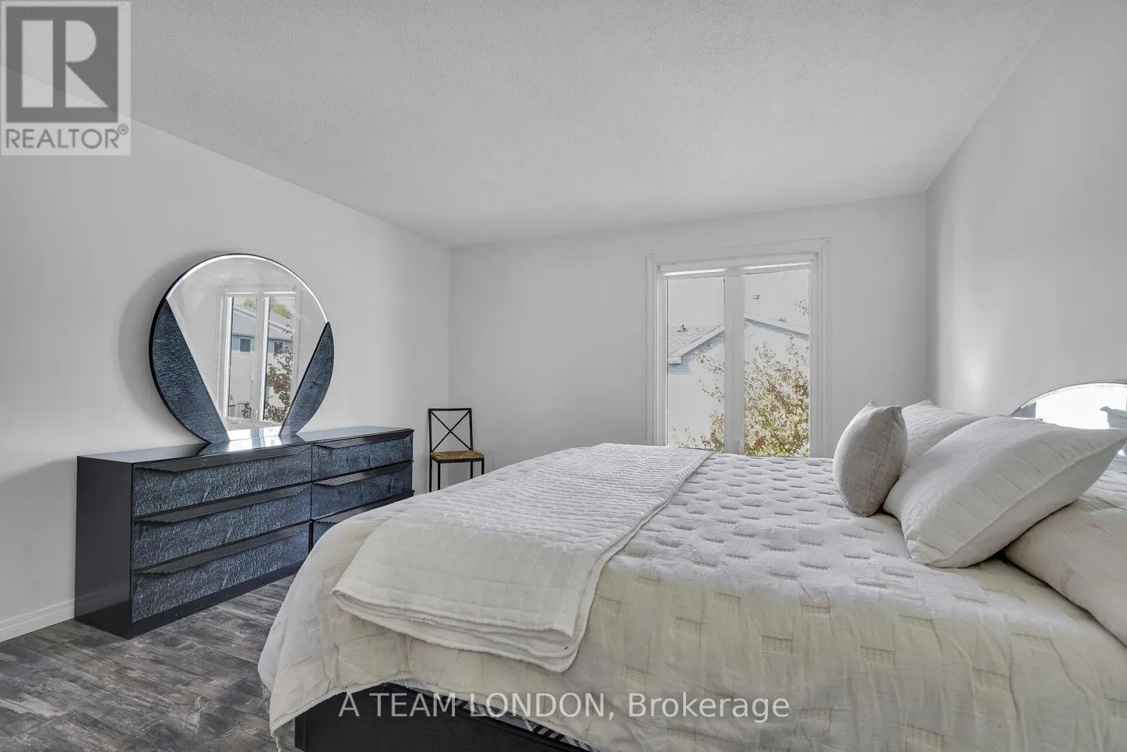 82 - 120 CENTRE STREET, #82