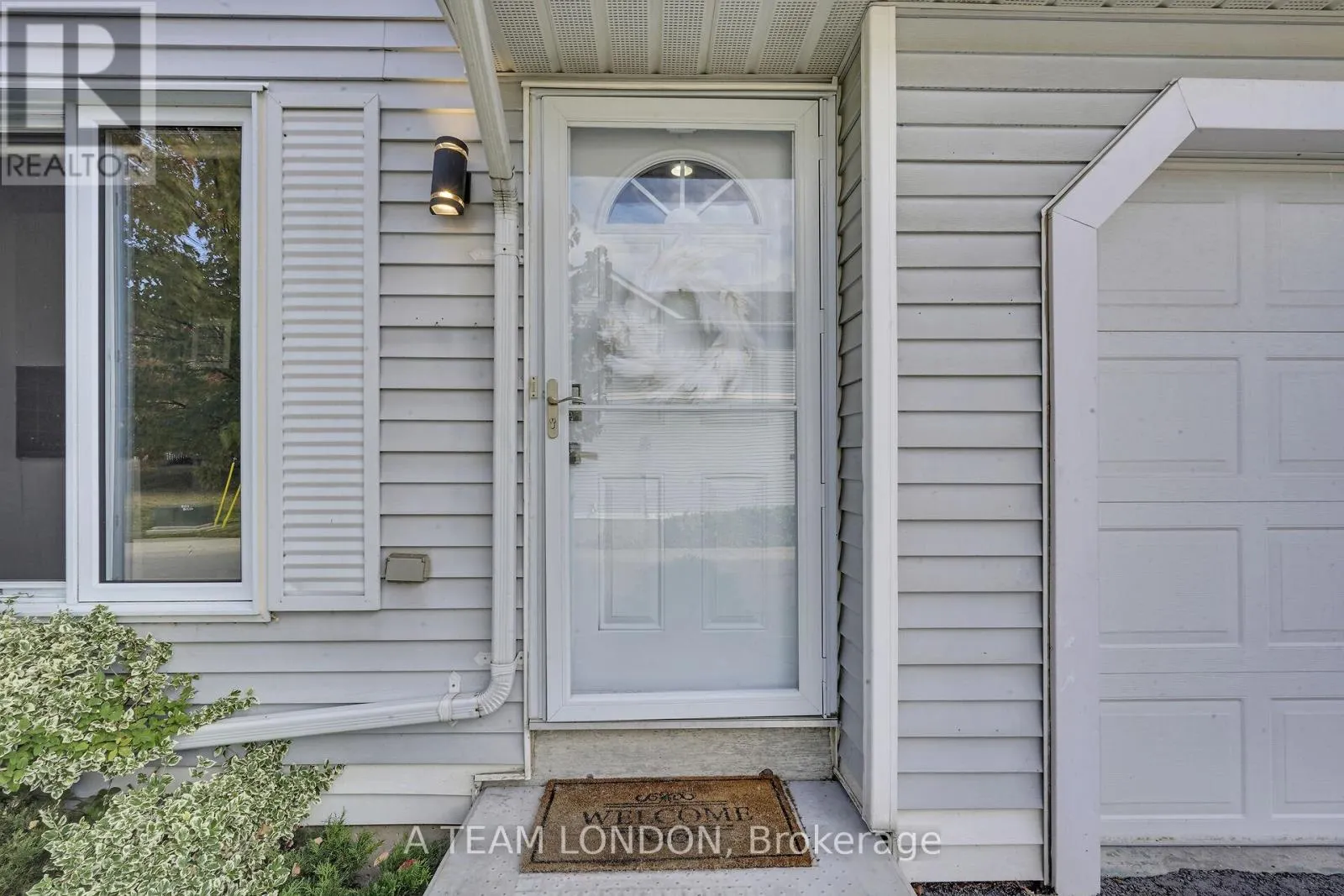 82 - 120 CENTRE STREET, #82