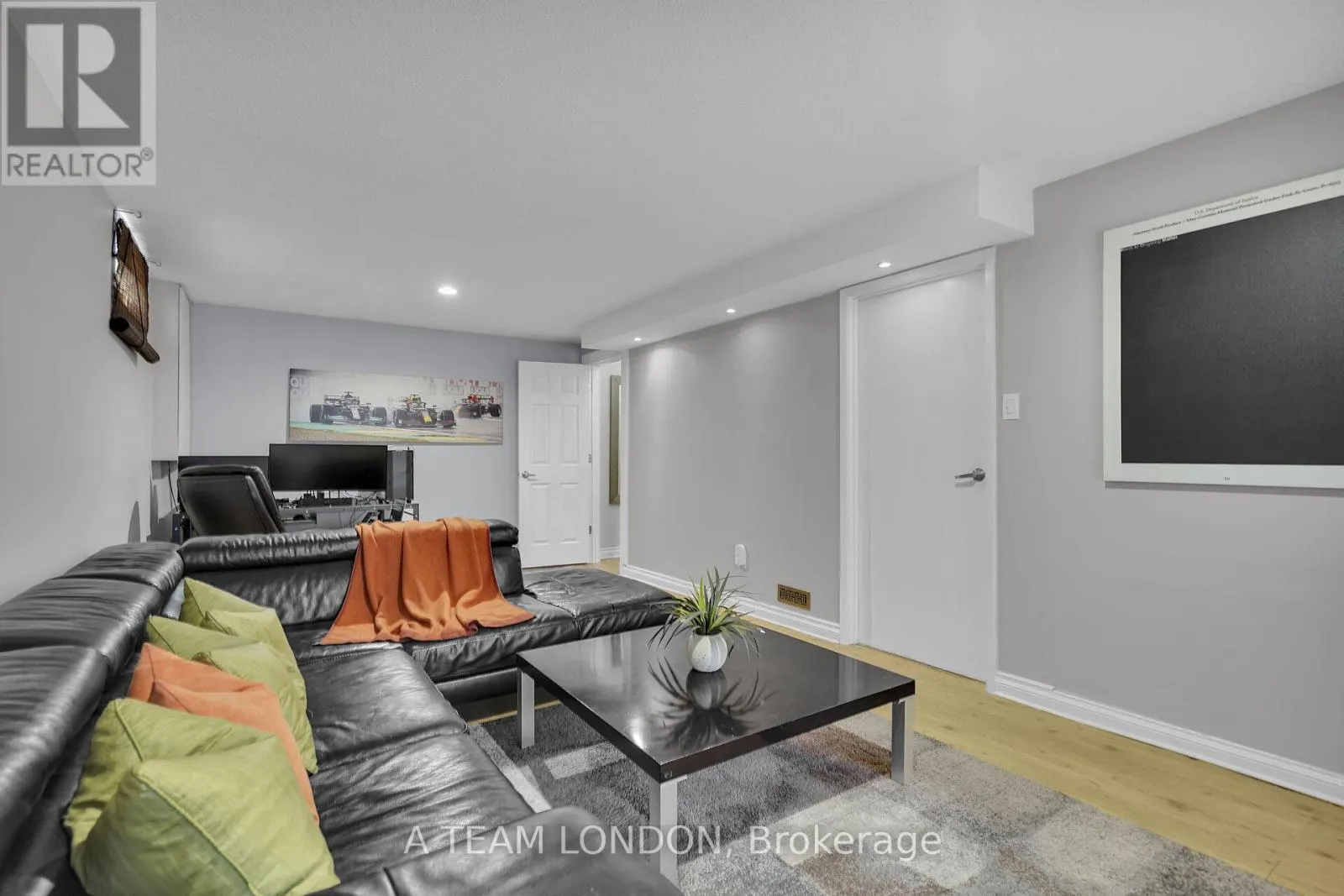 82 - 120 CENTRE STREET, #82