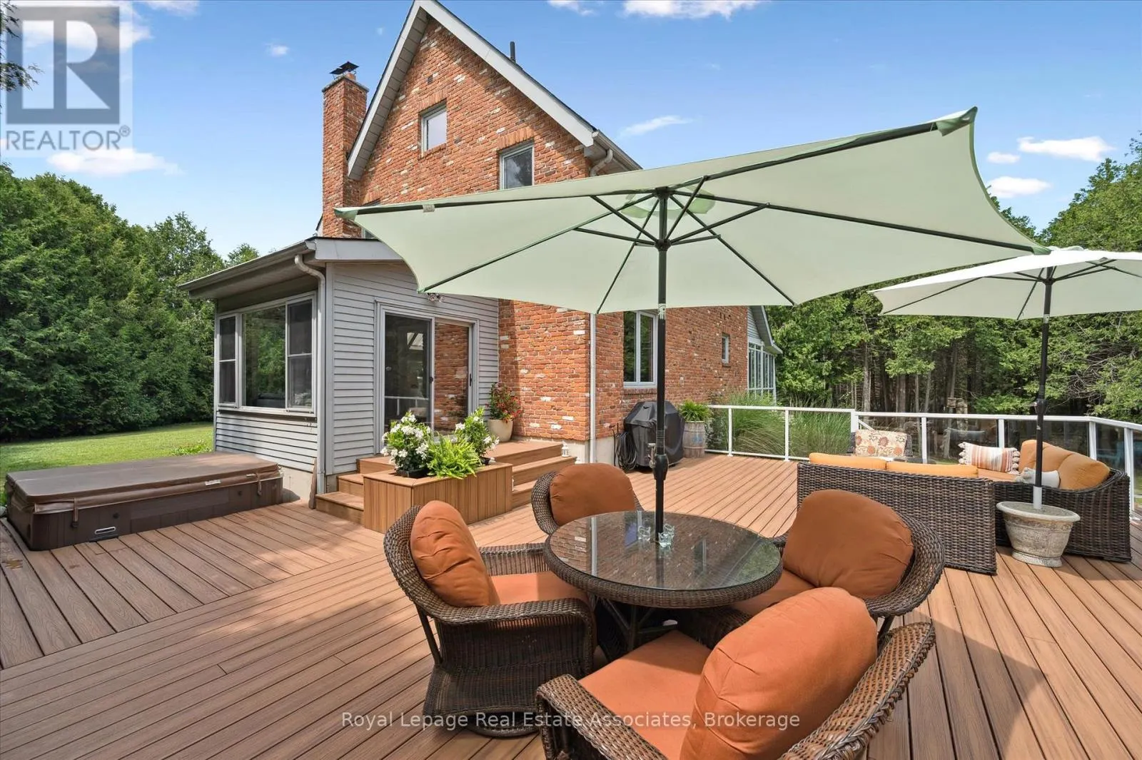 23 BROCK ROAD N