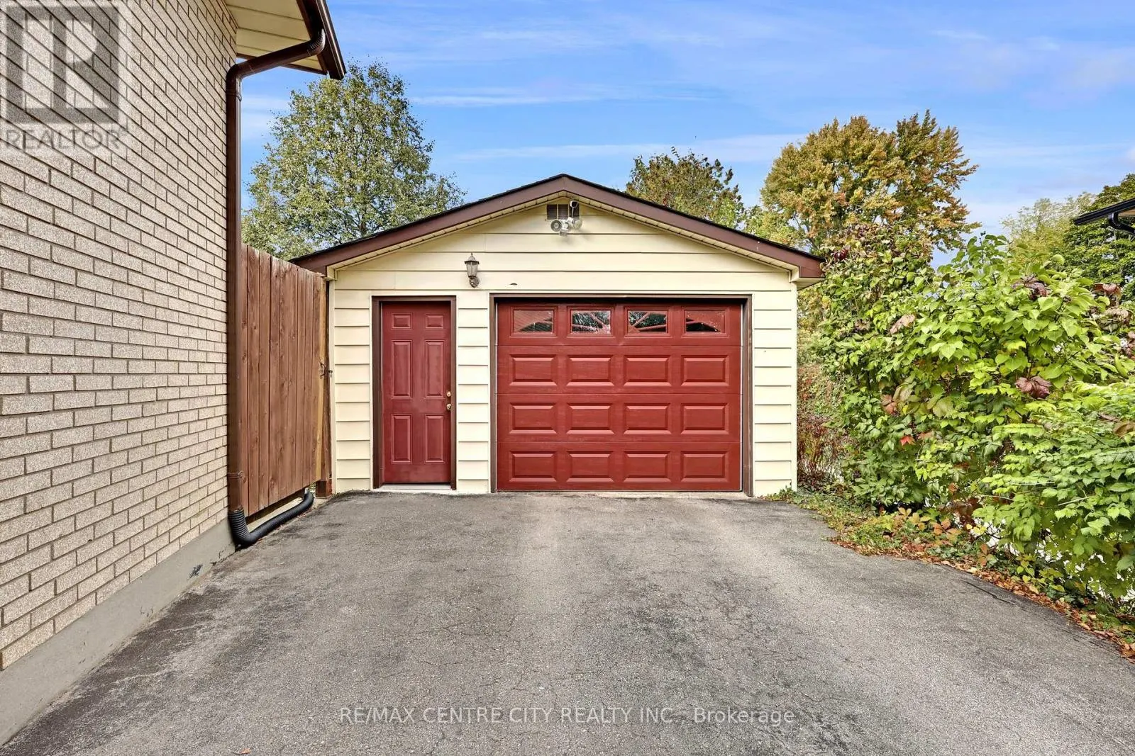 108 CECILIA PLACE