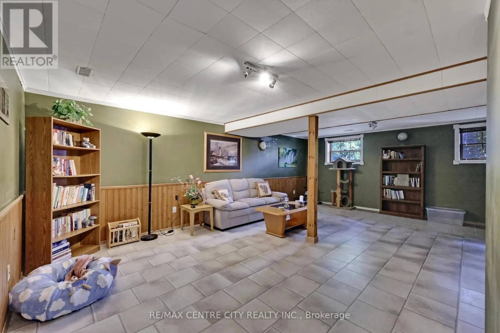 108 CECILIA PLACE