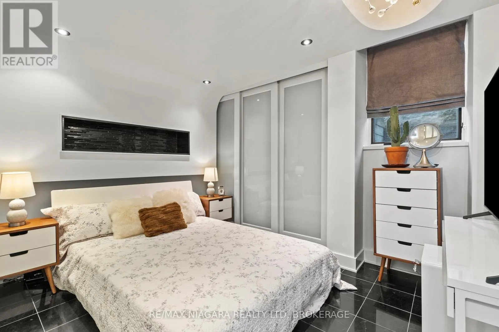 358C MARTINDALE ROAD