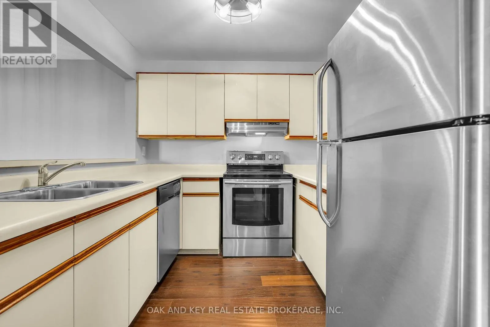 1404 - 500 TALBOT STREET, #1404