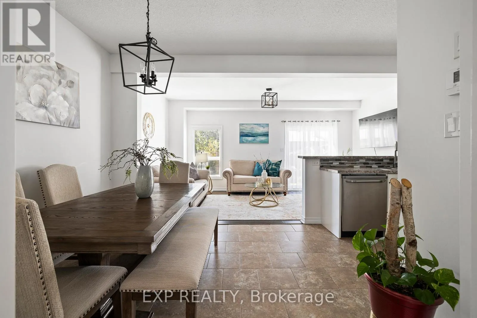 61 - 9 HAMPTON BROOK WAY