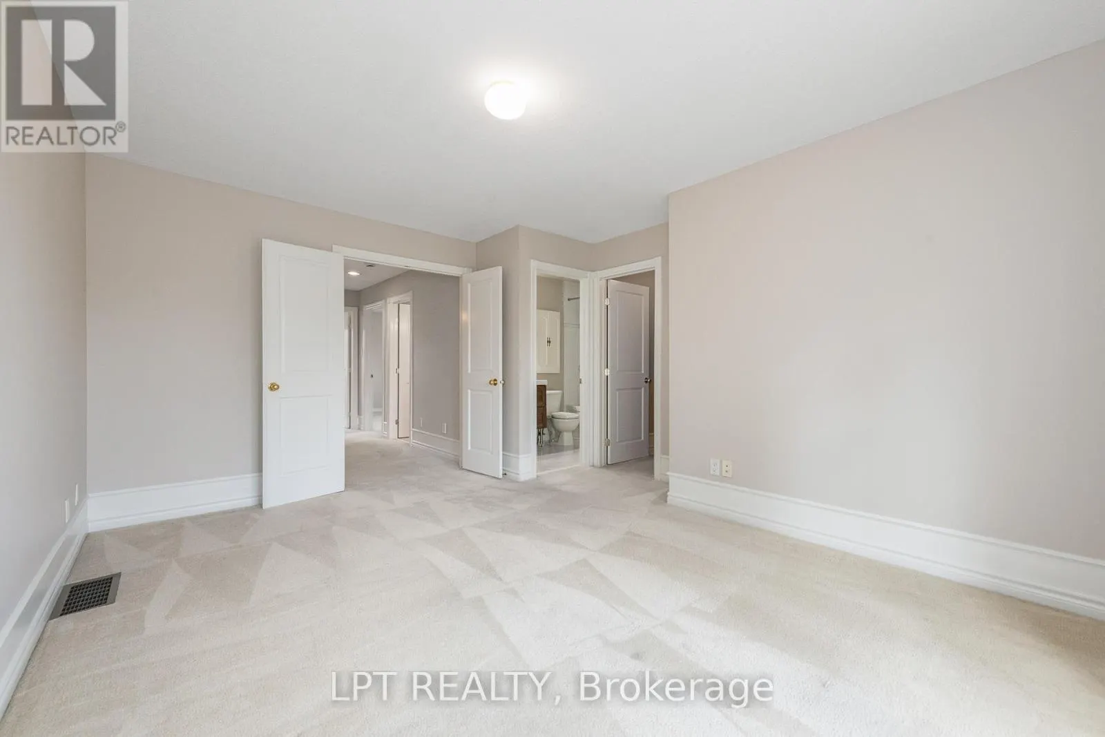 805 SCHOONER CRESCENT