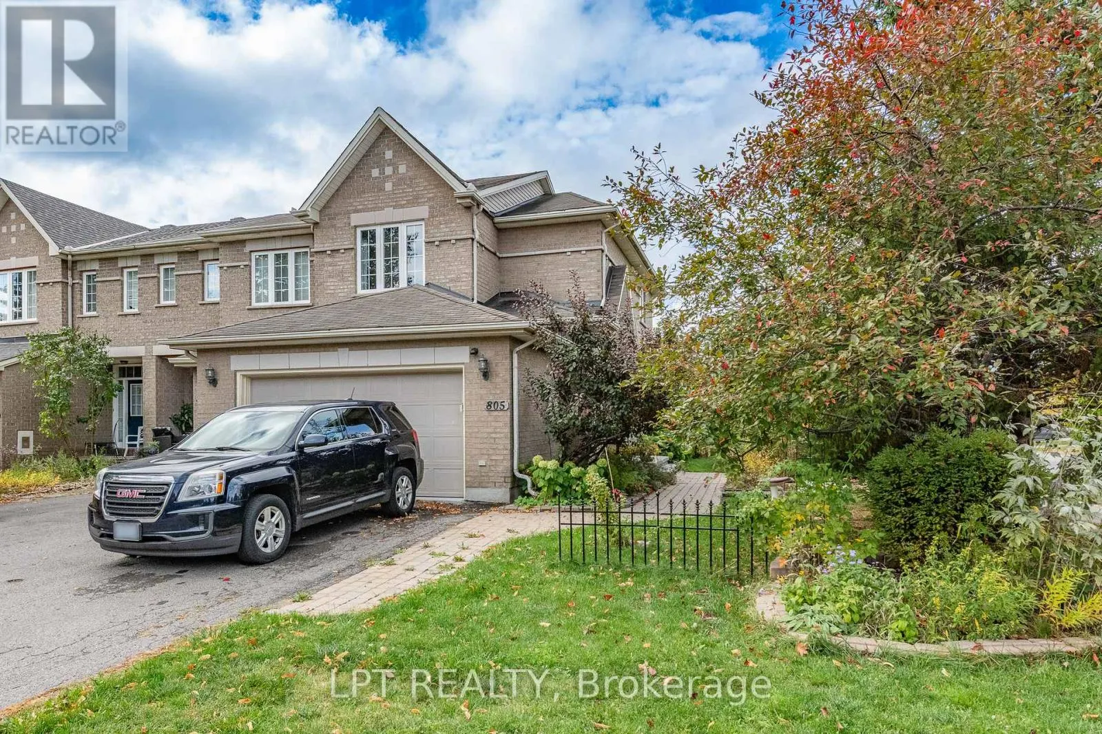 805 SCHOONER CRESCENT