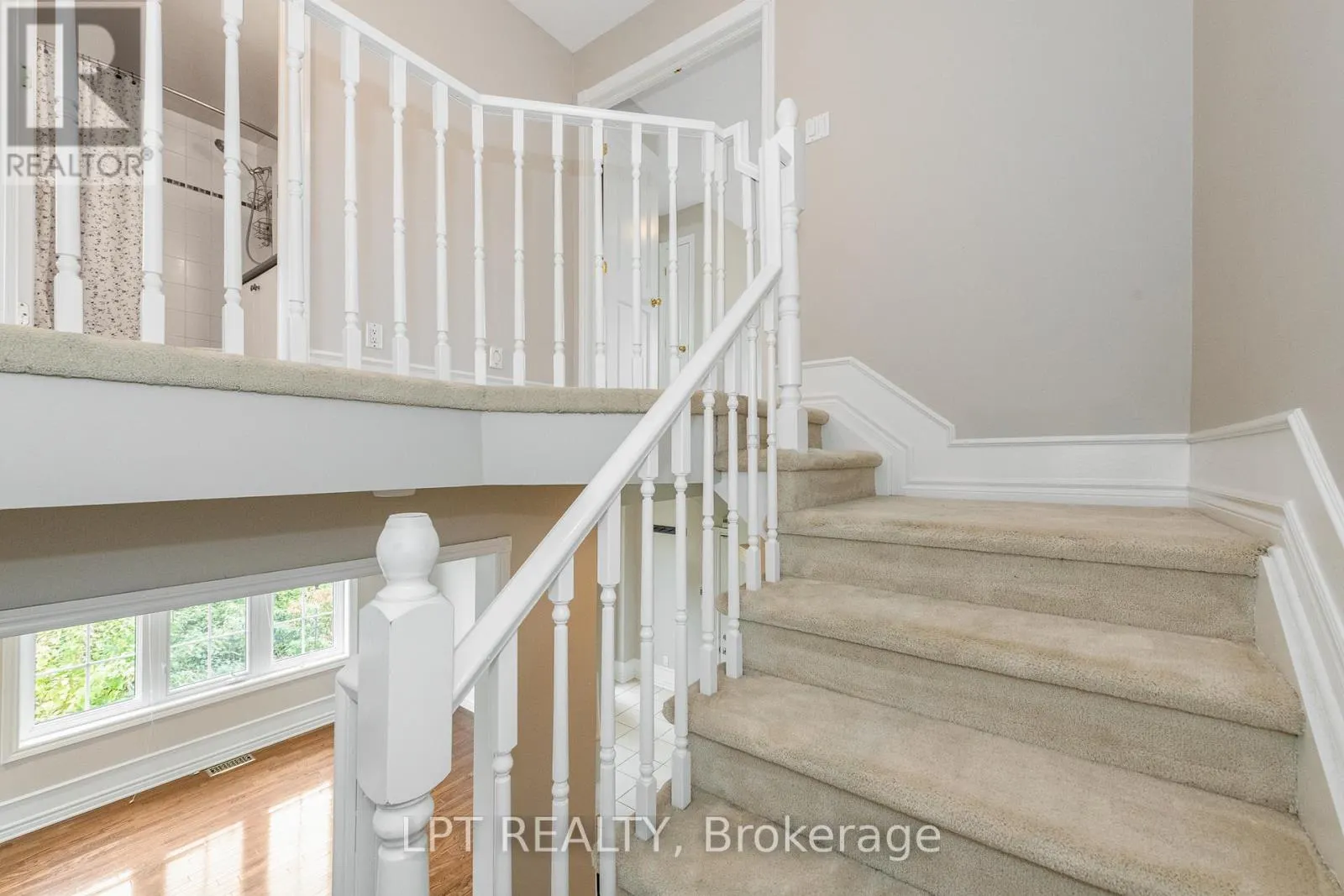 805 SCHOONER CRESCENT