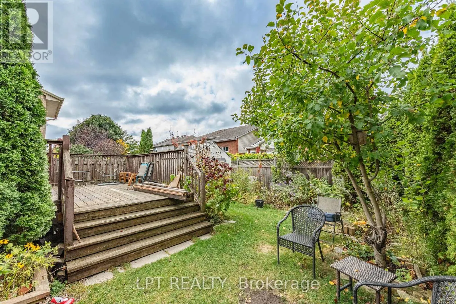 805 SCHOONER CRESCENT
