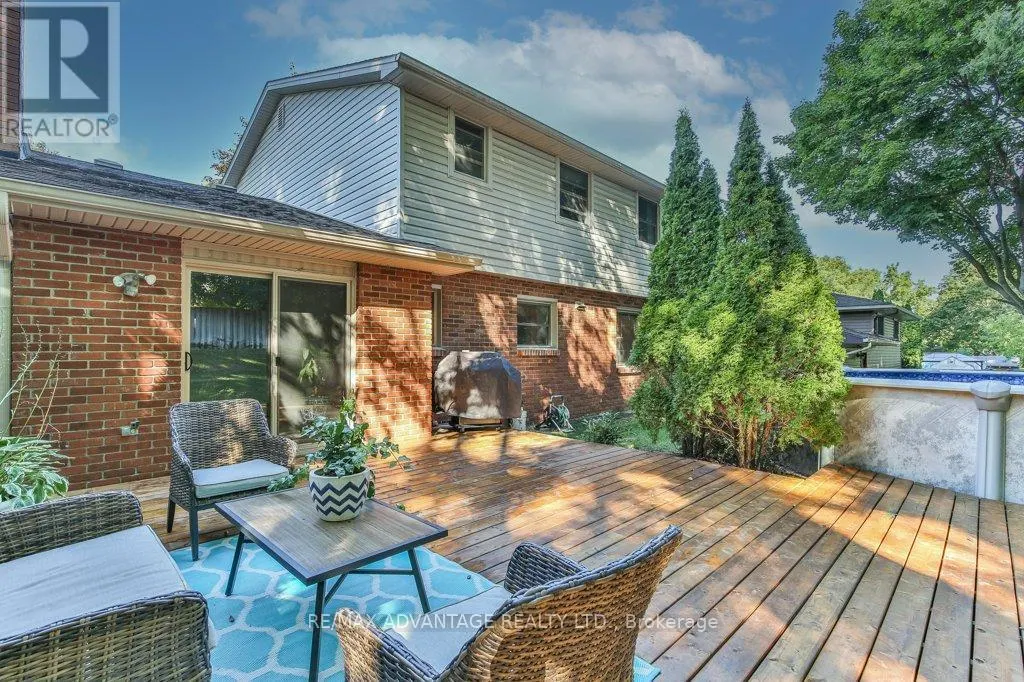 70 FAIRLANE ROAD