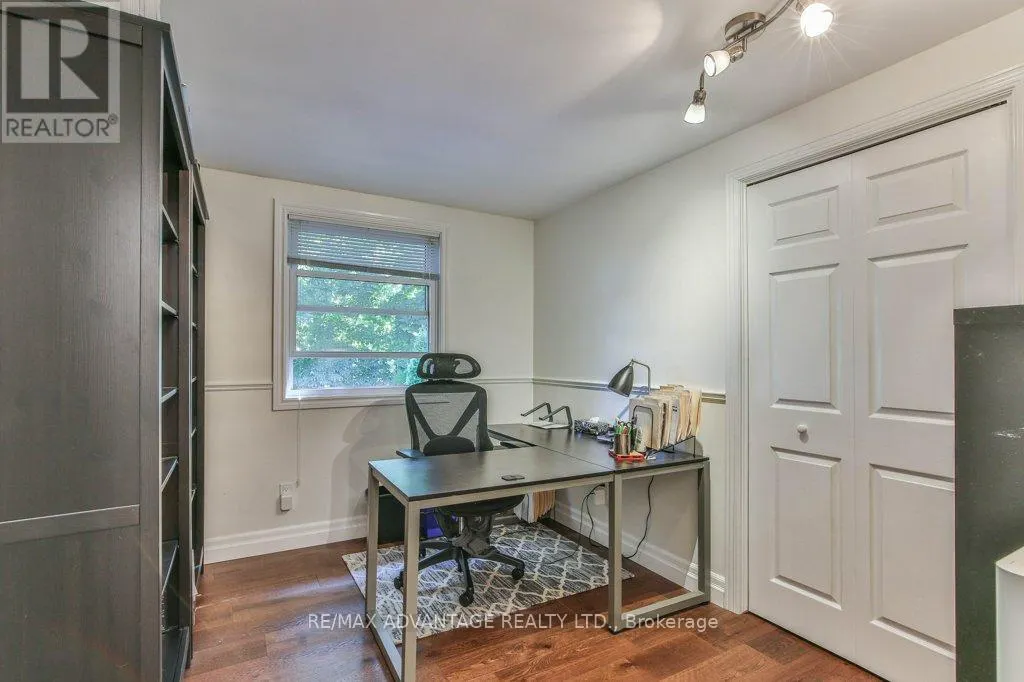 70 FAIRLANE ROAD