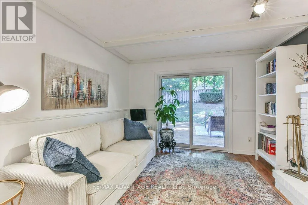 70 FAIRLANE ROAD
