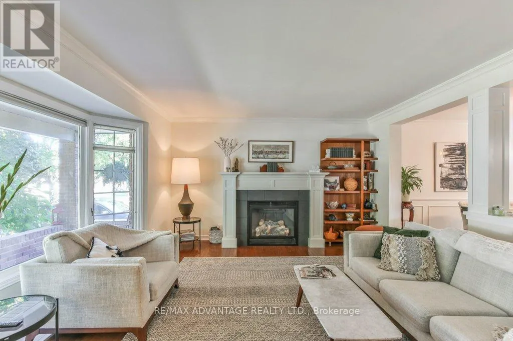 70 FAIRLANE ROAD