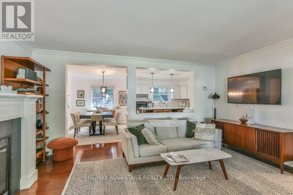 70 FAIRLANE ROAD