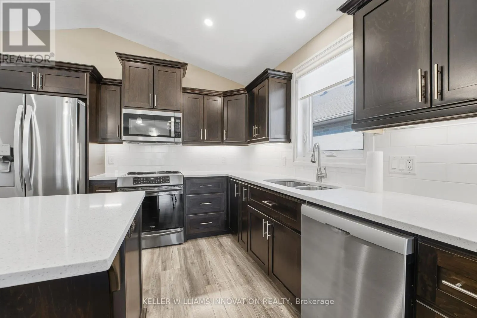 16 FORBES CRESCENT
